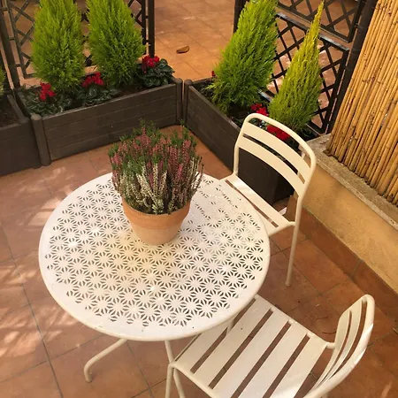 Secret Garden In Rome-2